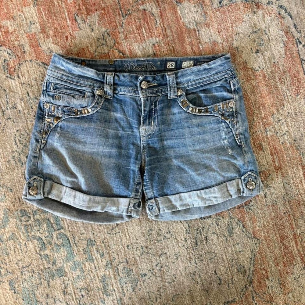 Miss me Jean shorts Size 28 lowrise miss me jean shorts preppy fairy festival - Picture 2 of 5